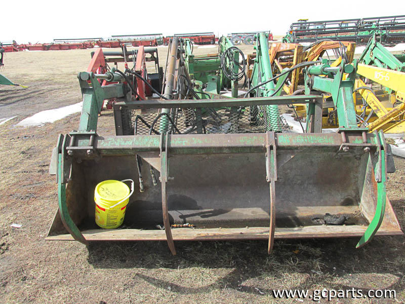 840 LOADER 8FT W/ GRAPPLE